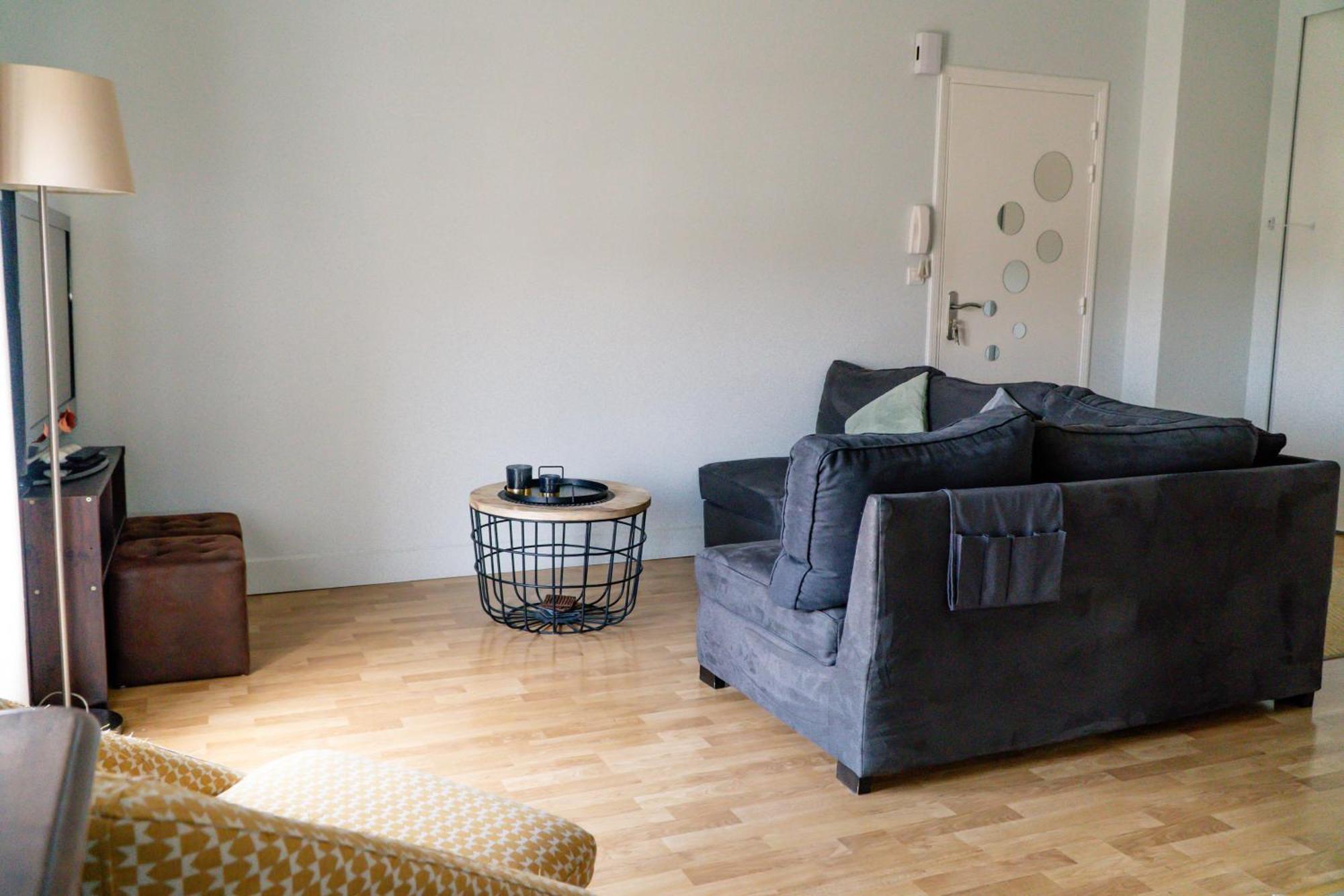 Simplicite Et Calme En Appartement A Issoire Exteriér fotografie